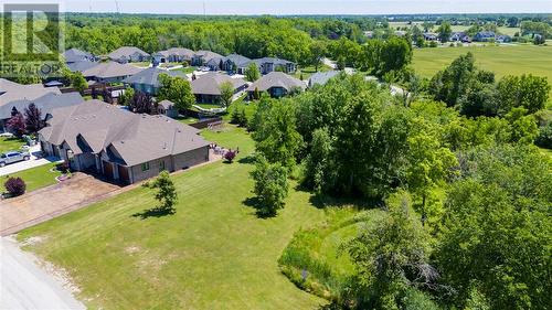 3849 Ferne Avenue, Plympton-Wyoming, ON - Outdoor With View