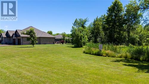 3849 Ferne Avenue, Plympton-Wyoming, ON - Outdoor