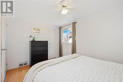 1144 Cathcart Boulevard, Sarnia, ON - Indoor Photo Showing Bedroom