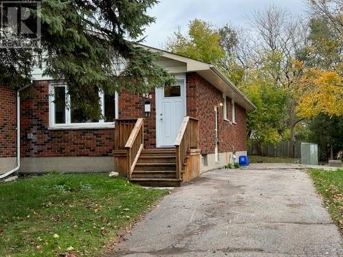 836 Wilmont Place, Sarnia, ON - Outdoor