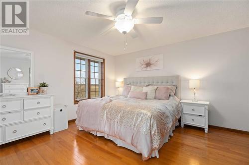 6396 La Salle Line, Warwick-Watford, ON - Indoor Photo Showing Bedroom