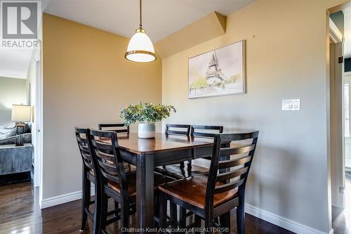 104 London Drive, Chatham, ON - Indoor Photo Showing Dining Room