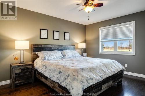 104 London Drive, Chatham, ON - Indoor Photo Showing Bedroom