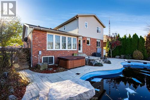 104 London Drive, Chatham, ON - Outdoor With In Ground Pool