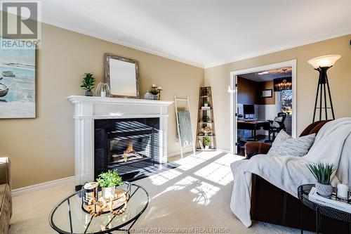 104 London Drive, Chatham, ON - Indoor Photo Showing Living Room With Fireplace