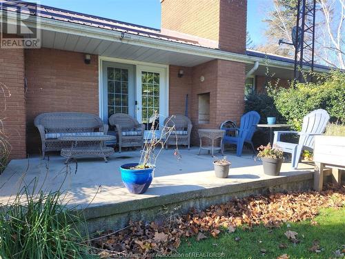 530 Gordon Street, Bothwell, ON - Outdoor With Deck Patio Veranda