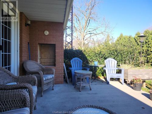 530 Gordon Street, Bothwell, ON - Outdoor With Deck Patio Veranda With Exterior