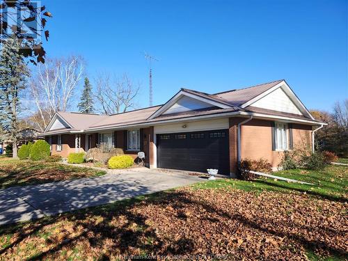 530 Gordon Street, Bothwell, ON - Outdoor With Facade