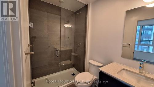 227 - 395 Dundas Street W, Oakville, ON - Indoor Photo Showing Bathroom