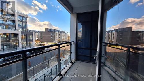 227 - 395 Dundas Street W, Oakville, ON - Outdoor With View