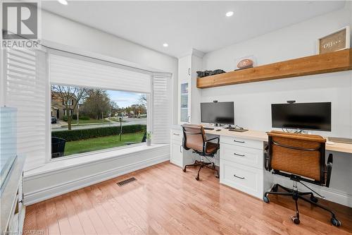 Office featuring light hardwood / wood-style floors - 2401 Coventry Way, Burlington, ON 