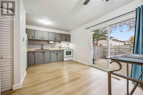 200 St Clair Boulevard Unit# 26, St Clair, ON - Indoor Photo Showing Kitchen