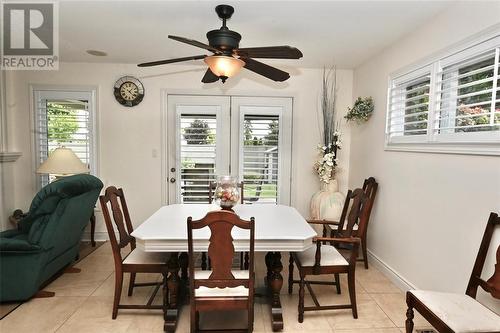 298 Sawgrass Place, Sarnia, ON - Indoor Photo Showing Dining Room