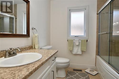 298 Sawgrass Place, Sarnia, ON - Indoor Photo Showing Bathroom