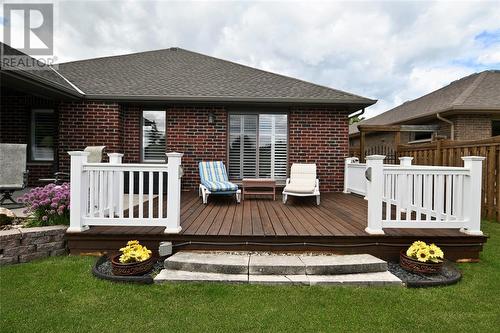 298 Sawgrass Place, Sarnia, ON - Outdoor With Deck Patio Veranda With Exterior