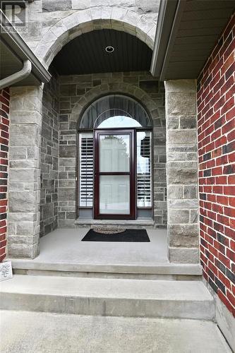 298 Sawgrass Place, Sarnia, ON - Outdoor