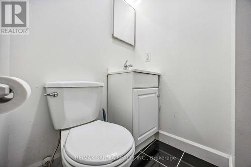 26 - 200 St Clair Boulevard, St. Clair, ON - Indoor Photo Showing Bathroom