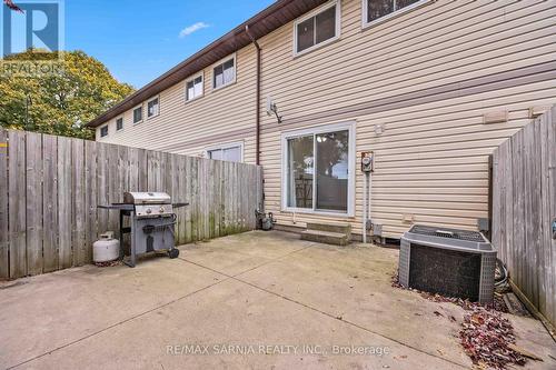 26 - 200 St Clair Boulevard, St. Clair, ON - Outdoor With Exterior