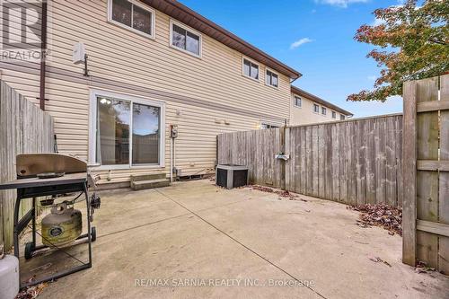 26 - 200 St Clair Boulevard, St. Clair, ON - Outdoor With Exterior