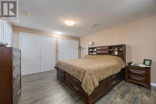 1039 Brimwood Crescent, Sarnia, ON - Indoor Photo Showing Bedroom