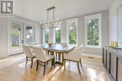 7007 Blue Coast Heights, Plympton-Wyoming, ON - Indoor Photo Showing Dining Room