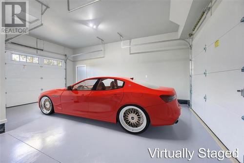 7007 Blue Coast Heights, Plympton-Wyoming, ON - Indoor Photo Showing Garage