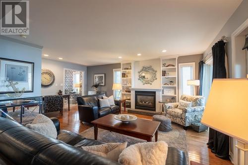 2987 St Clair Parkway, St Clair, ON - Indoor Photo Showing Living Room With Fireplace