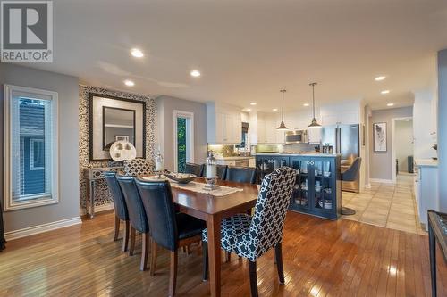 2987 St Clair Parkway, St Clair, ON - Indoor Photo Showing Dining Room