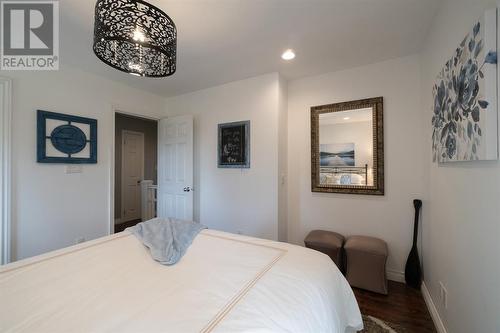 2987 St Clair Parkway, St Clair, ON - Indoor Photo Showing Bedroom