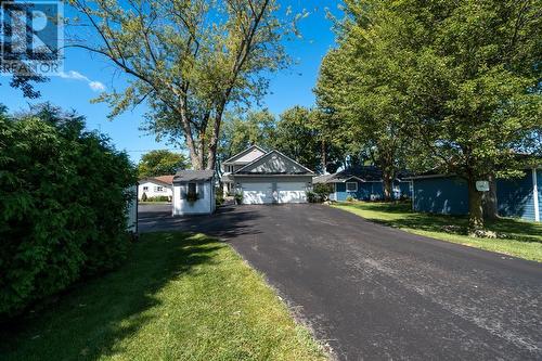 2987 St Clair Parkway, St Clair, ON - Outdoor