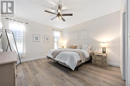 613 Ketter Way, Plympton-Wyoming, ON - Indoor Photo Showing Bedroom