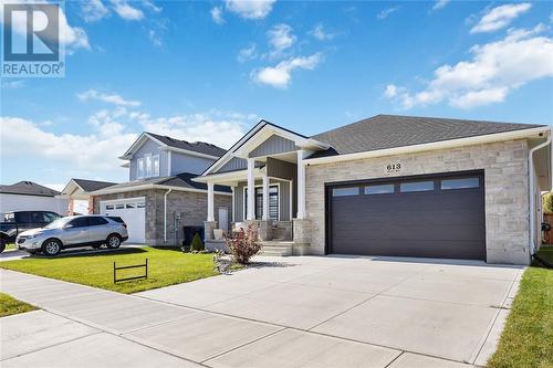 613 Ketter Way, Plympton-Wyoming, ON - Outdoor With Facade