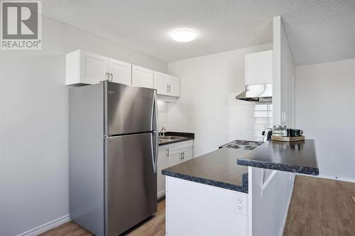 160 George Street Unit# 908, Sarnia, ON - Indoor Photo Showing Kitchen