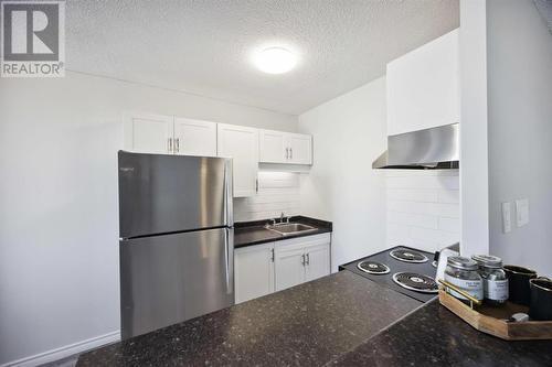 160 George Street Unit# 908, Sarnia, ON - Indoor Photo Showing Kitchen