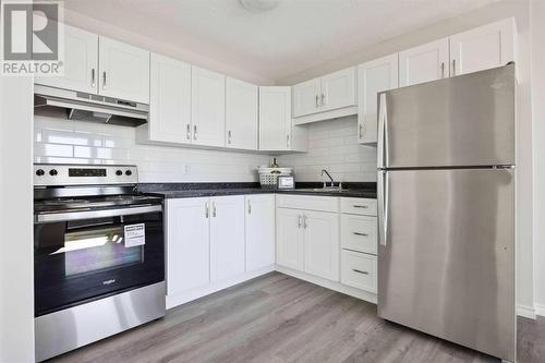 160 George Street Unit# 909, Sarnia, ON - Indoor Photo Showing Kitchen