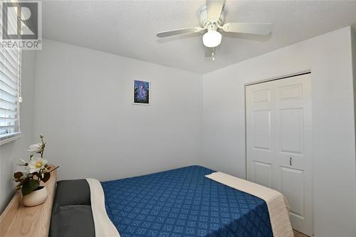 1236 Thistledown Avenue, Sarnia, ON - Indoor Photo Showing Bedroom