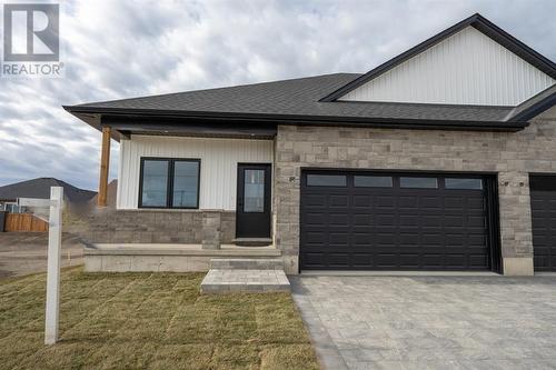 732 Anise Lane, Sarnia, ON - Outdoor