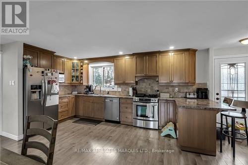 5 Fraser Street, South Stormont, ON - Indoor Photo Showing Kitchen