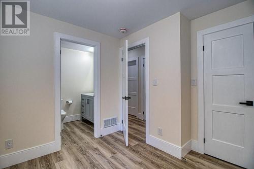 109 Penrose Street, Sarnia, ON - Indoor Photo Showing Other Room