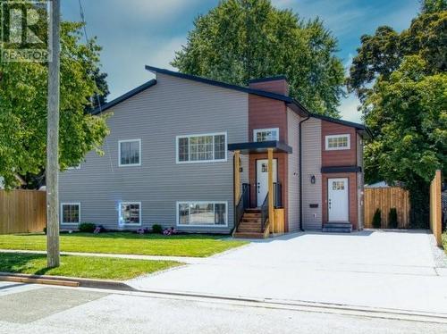 109 Penrose Street, Sarnia, ON - Outdoor With Facade