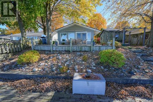 5322 Broadview Avenue, Lambton Shores, ON - Outdoor