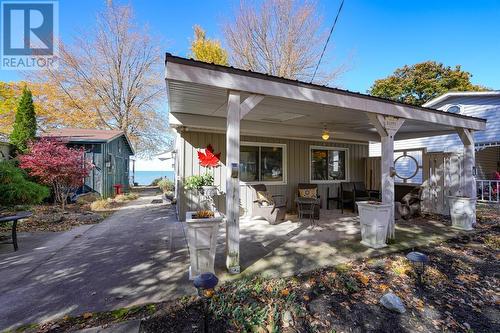 5322 Broadview Avenue, Lambton Shores, ON - Outdoor With Deck Patio Veranda