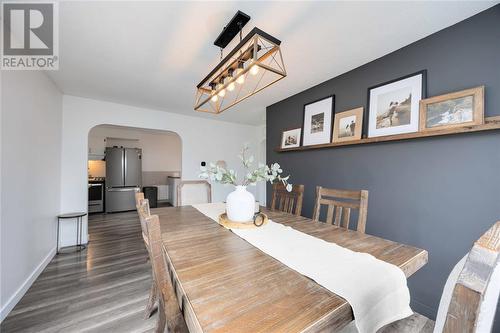 7043 Base Line Road, Wallaceburg, ON - Indoor Photo Showing Dining Room