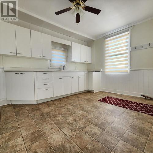 521 Annette Street, Espanola, ON - Indoor Photo Showing Kitchen