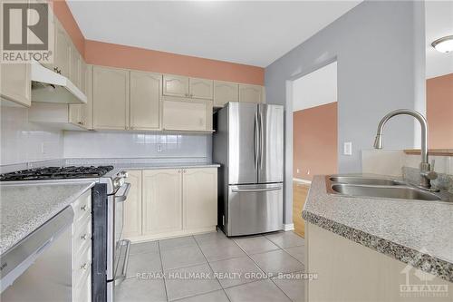 5 Newcastle Avenue, Ottawa, ON - Indoor Photo Showing Kitchen With Double Sink