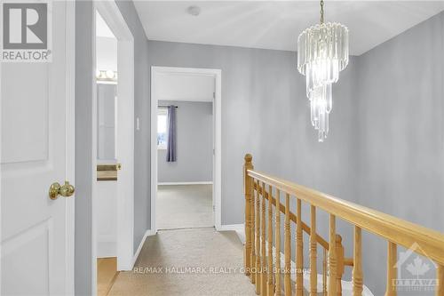 5 Newcastle Avenue, Ottawa, ON - Indoor Photo Showing Other Room