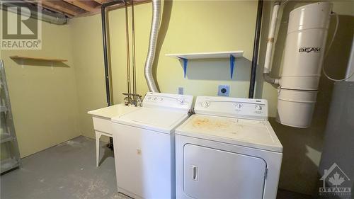 Laundry - 59 Montana Way, Ottawa, ON - Indoor Photo Showing Laundry Room