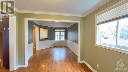 Living/Dining - 59 Montana Way, Ottawa, ON - Indoor Photo Showing Other Room