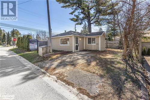 View of front of home - 72 57Th Street N, Wasaga Beach, ON 