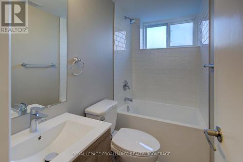 630 King Street W, Gananoque (821 - Gananoque), ON - Indoor Photo Showing Bathroom